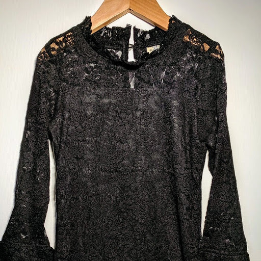 Dressy Lace Fashion Top