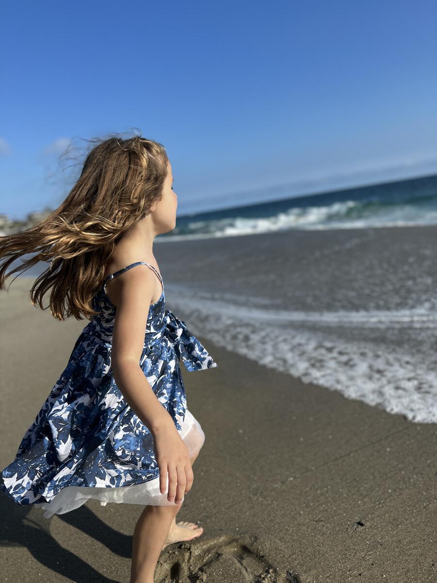 Girl's Dress