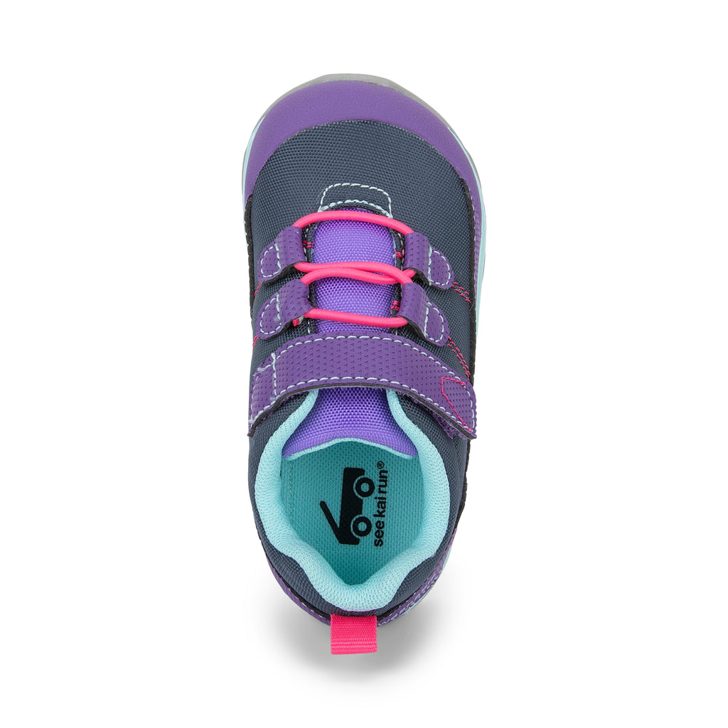 Girl Athletic Shoe