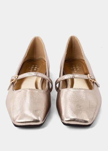 Adele Ballet Flat