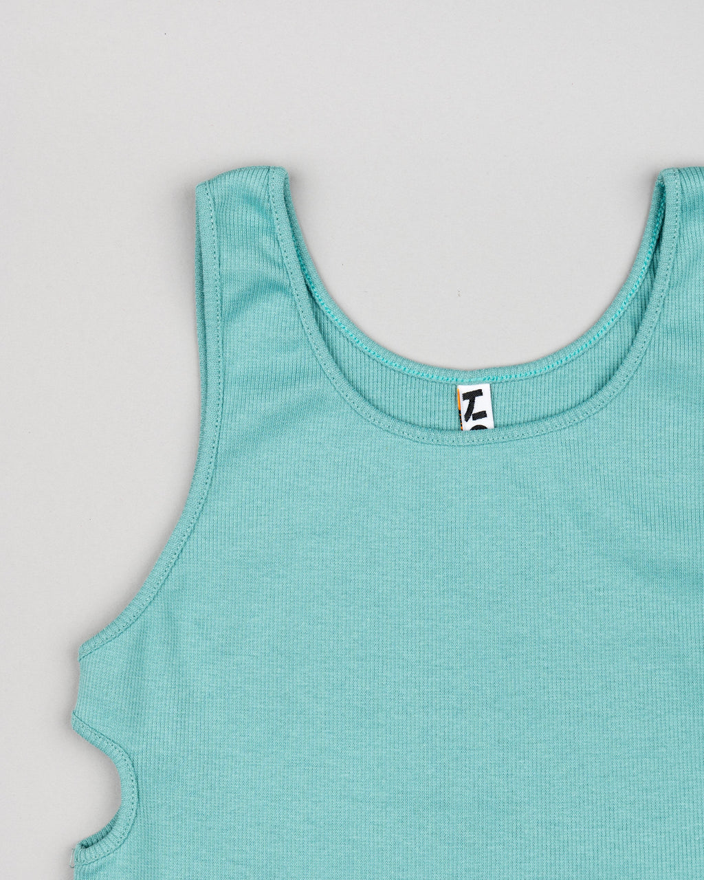 Jr Cut-Out Tank
