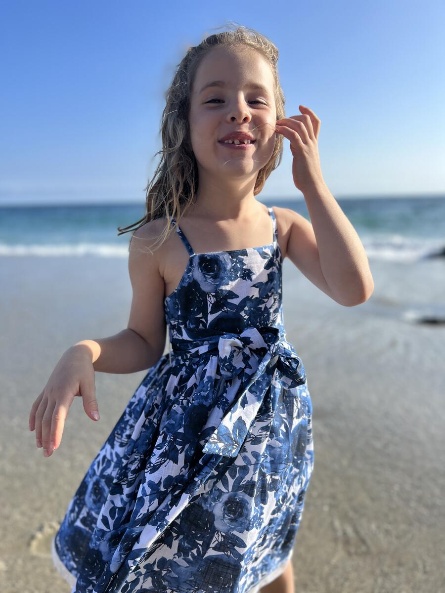 Girl's Dress