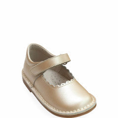 Chloe Scalloped Mary Jane