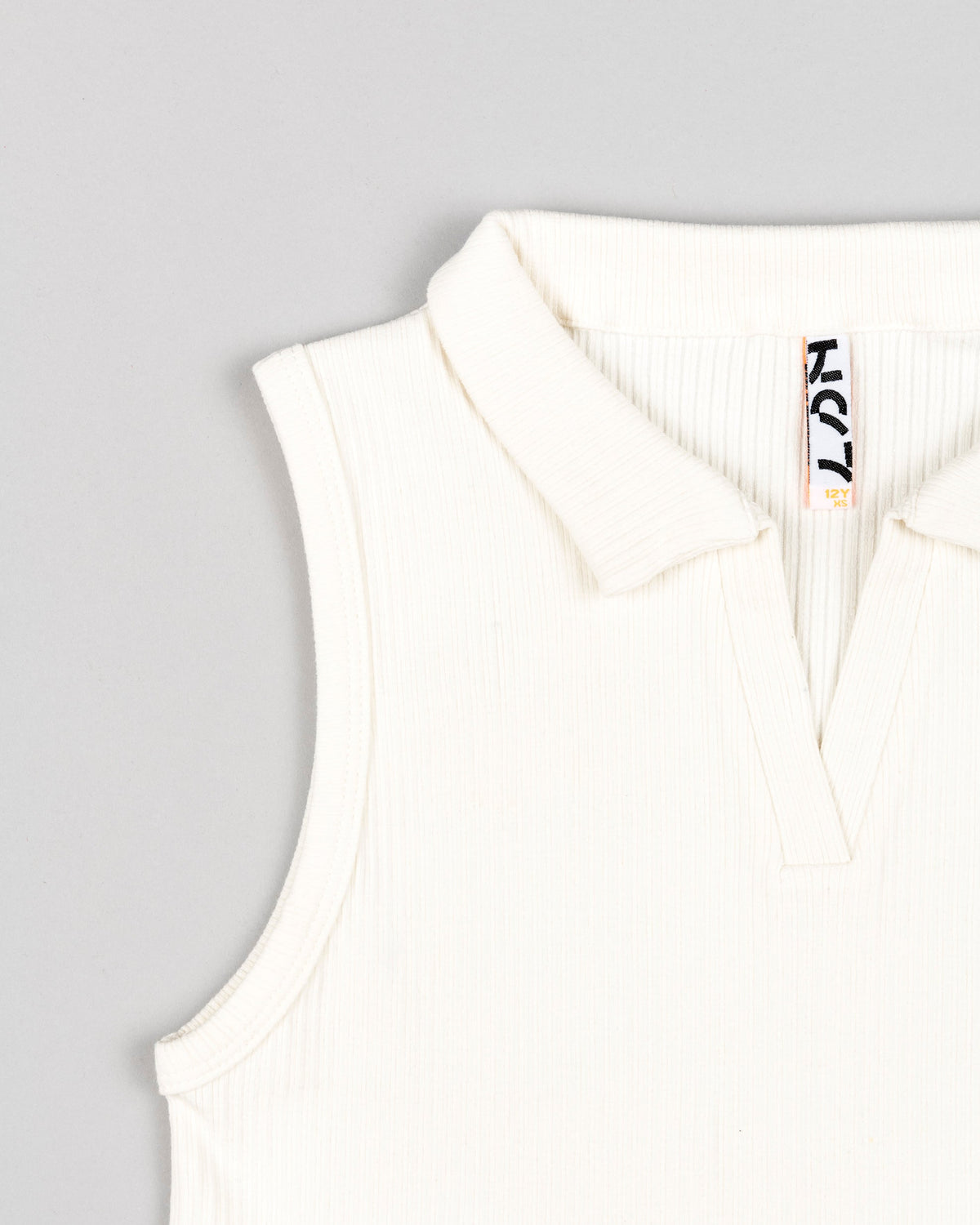 Jr. Sleeveless Collared Top