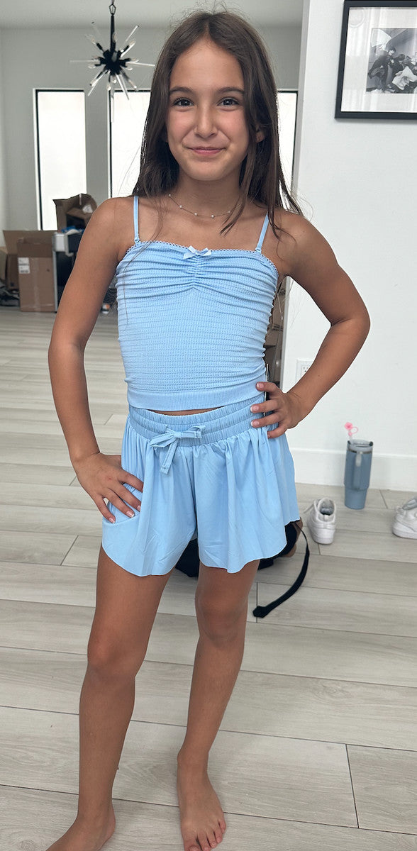 Textured Cinched Seamless Strap Top